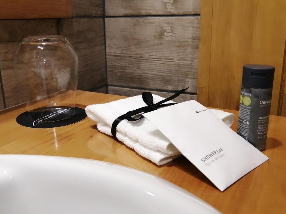 Hotel Costanera Puerto Natales Dış mekan fotoğraf